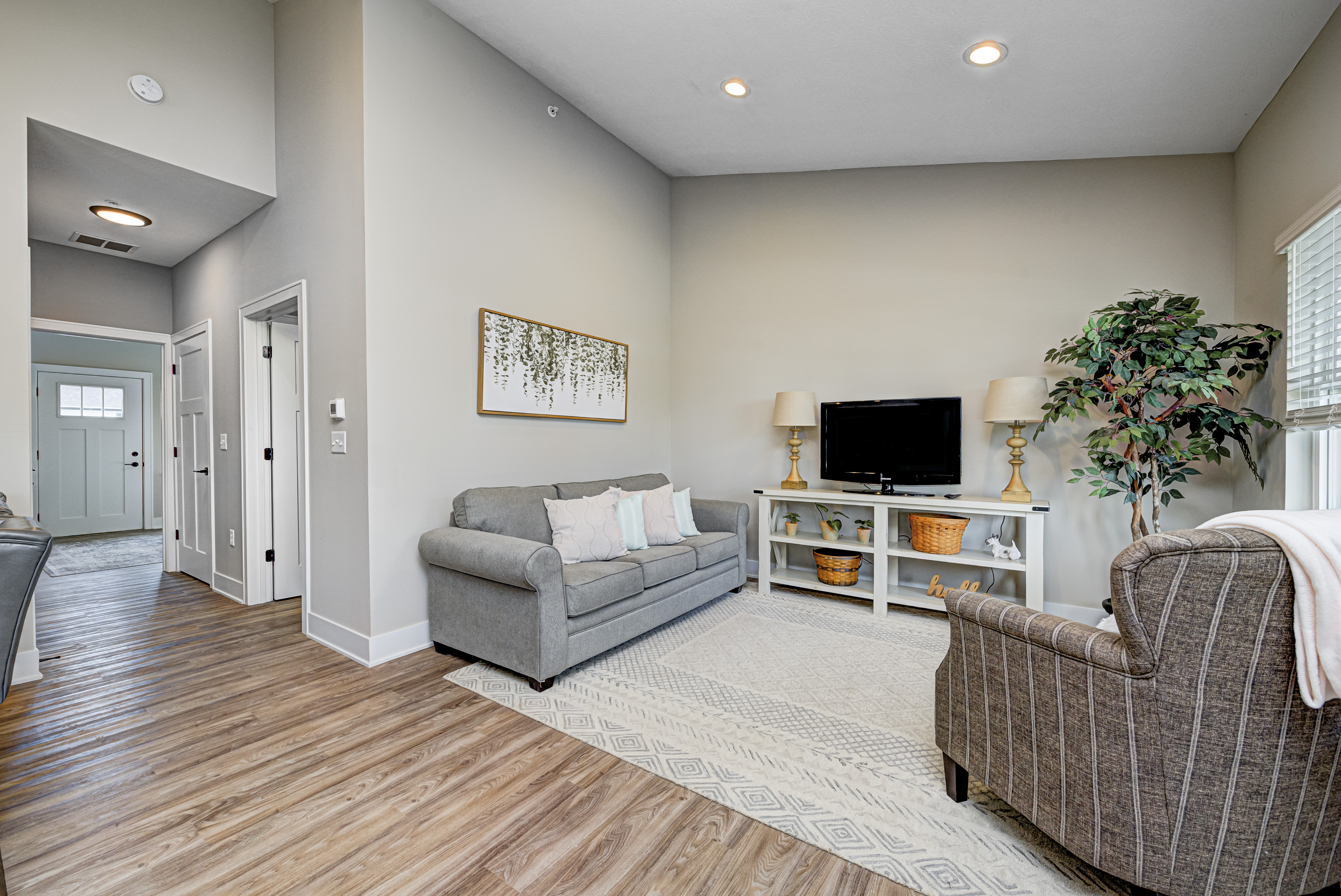 Cottages at Sanders Glen The Multifamily Advisory Group at Cushman